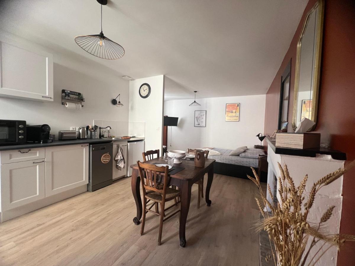 L'Etape, Coeur De Ville La Charité-sur-Loire Extérieur photo